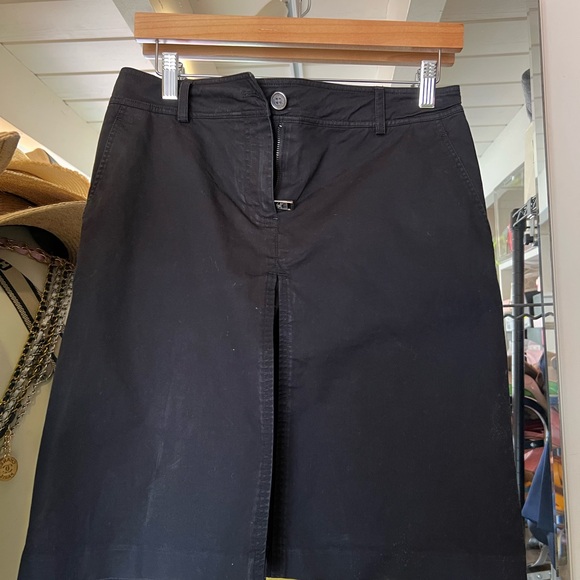 Burberry Black Mini Skirt Classic Tailored Design